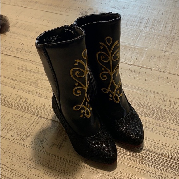 Disney Other - 🔵 3/$30 | NWOT Disney Frozen Anna Boots